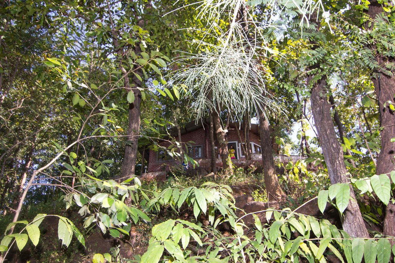 Sterling Nature Trails Dabhosa , Jawahar Birjpara Extérieur photo